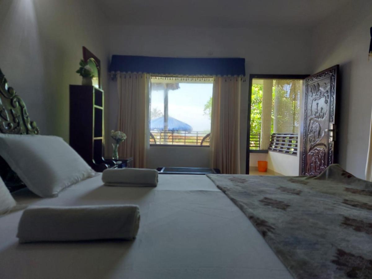 Sherly Cottages Varkala Exteriör bild