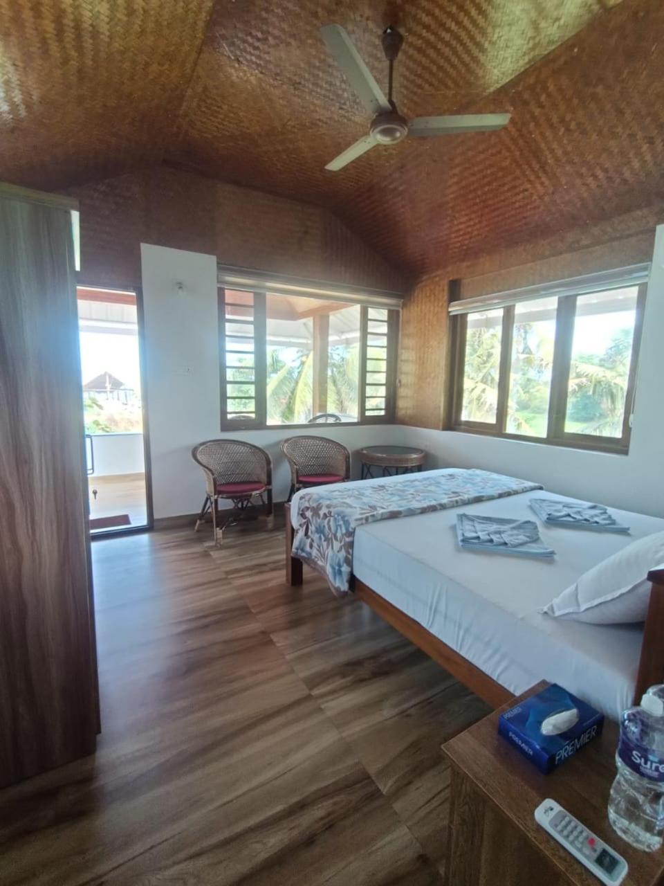 Sherly Cottages Varkala Exteriör bild