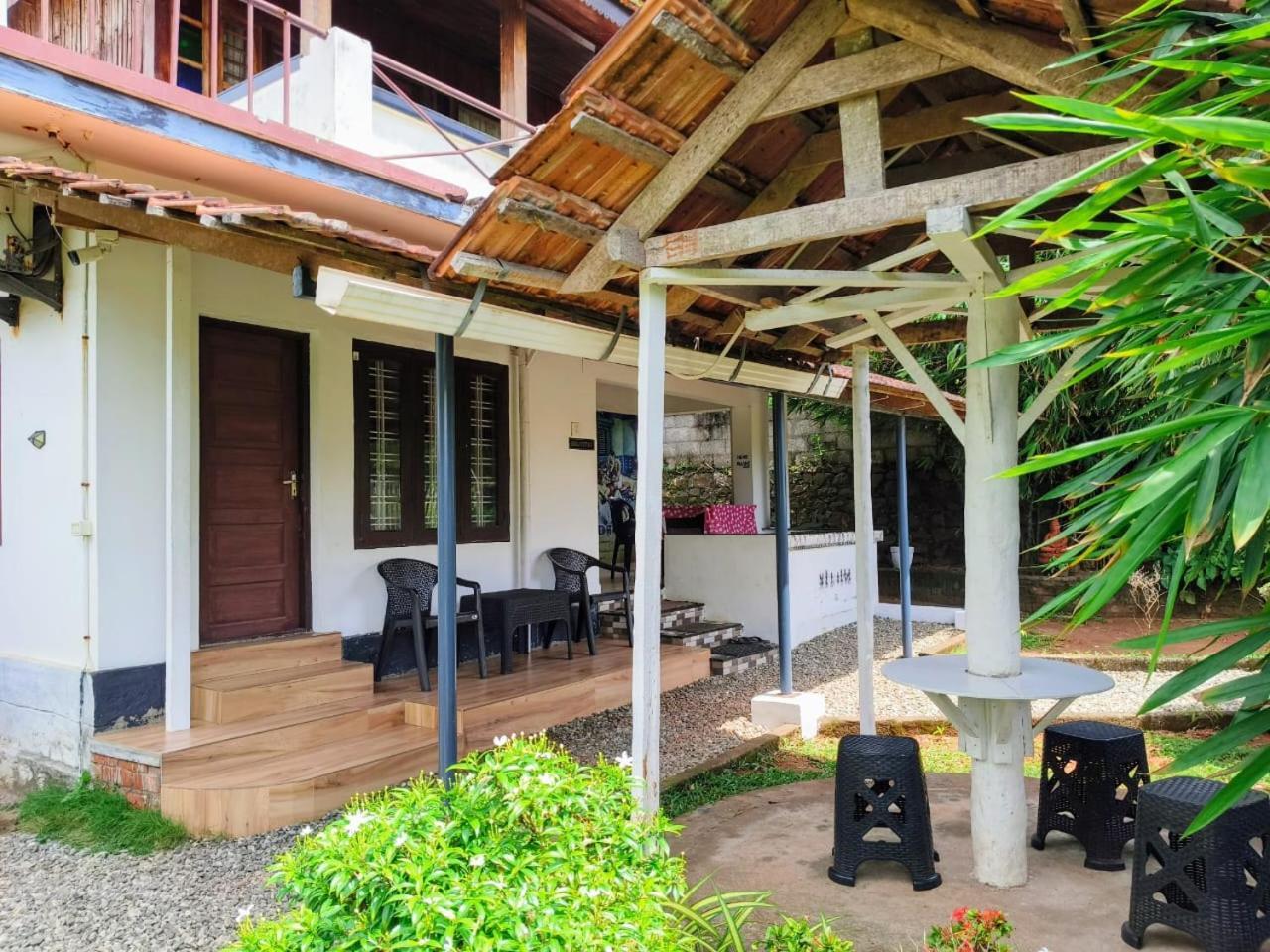 Sherly Cottages Varkala Exteriör bild